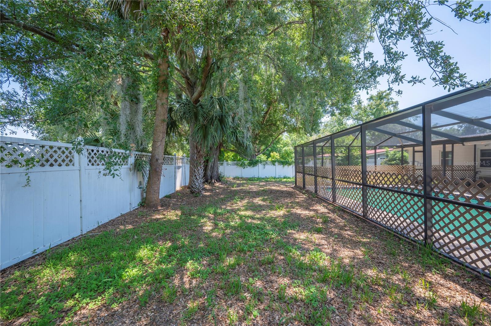 Image 37 of 37 For 961 Oleander Drive Se