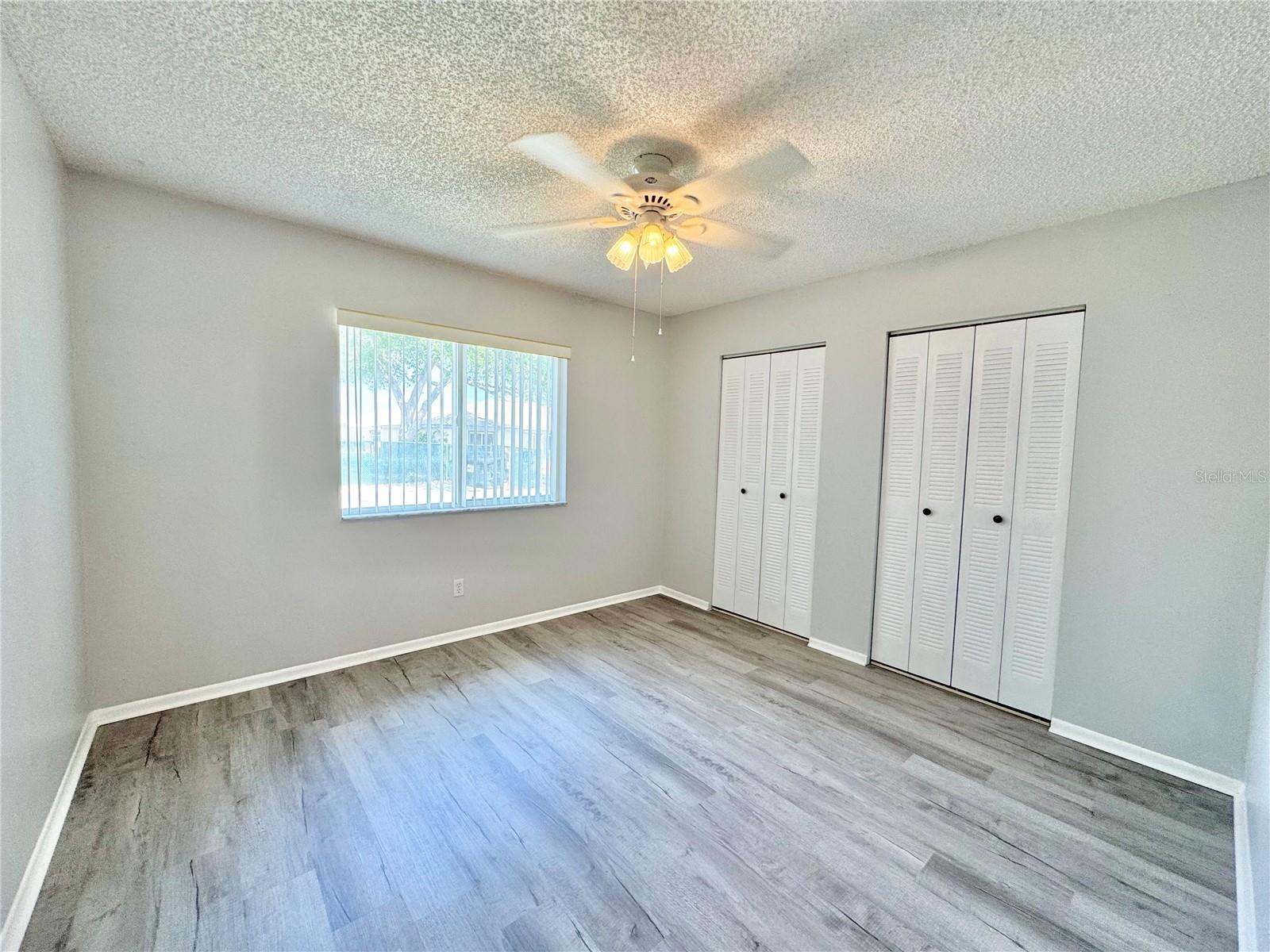 Image 20 of 43 For 615 Ridge Terrace 615
