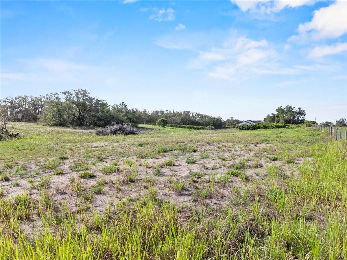 Listing photo id 22 for 1867 And 1943 Old Grove Trail