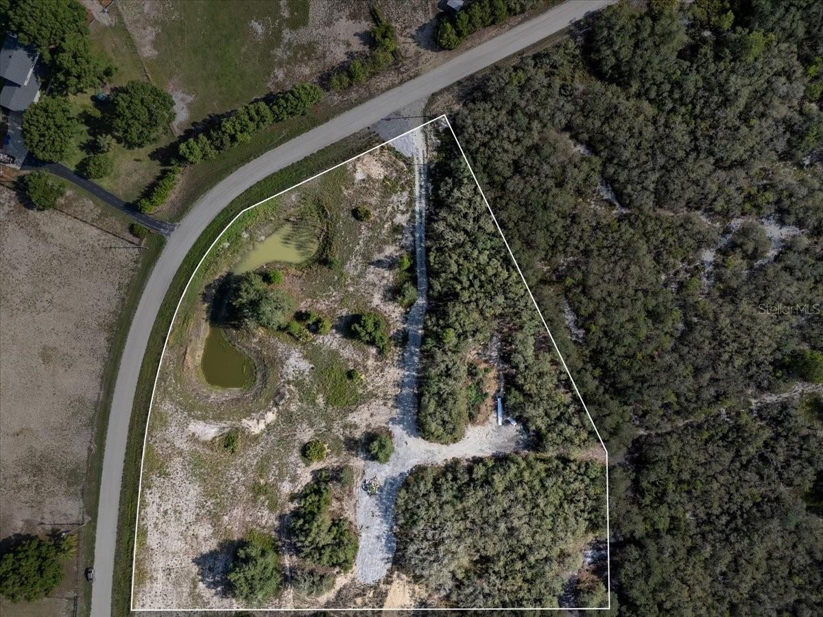 Listing photo id 48 for 1867 And 1943 Old Grove Trail