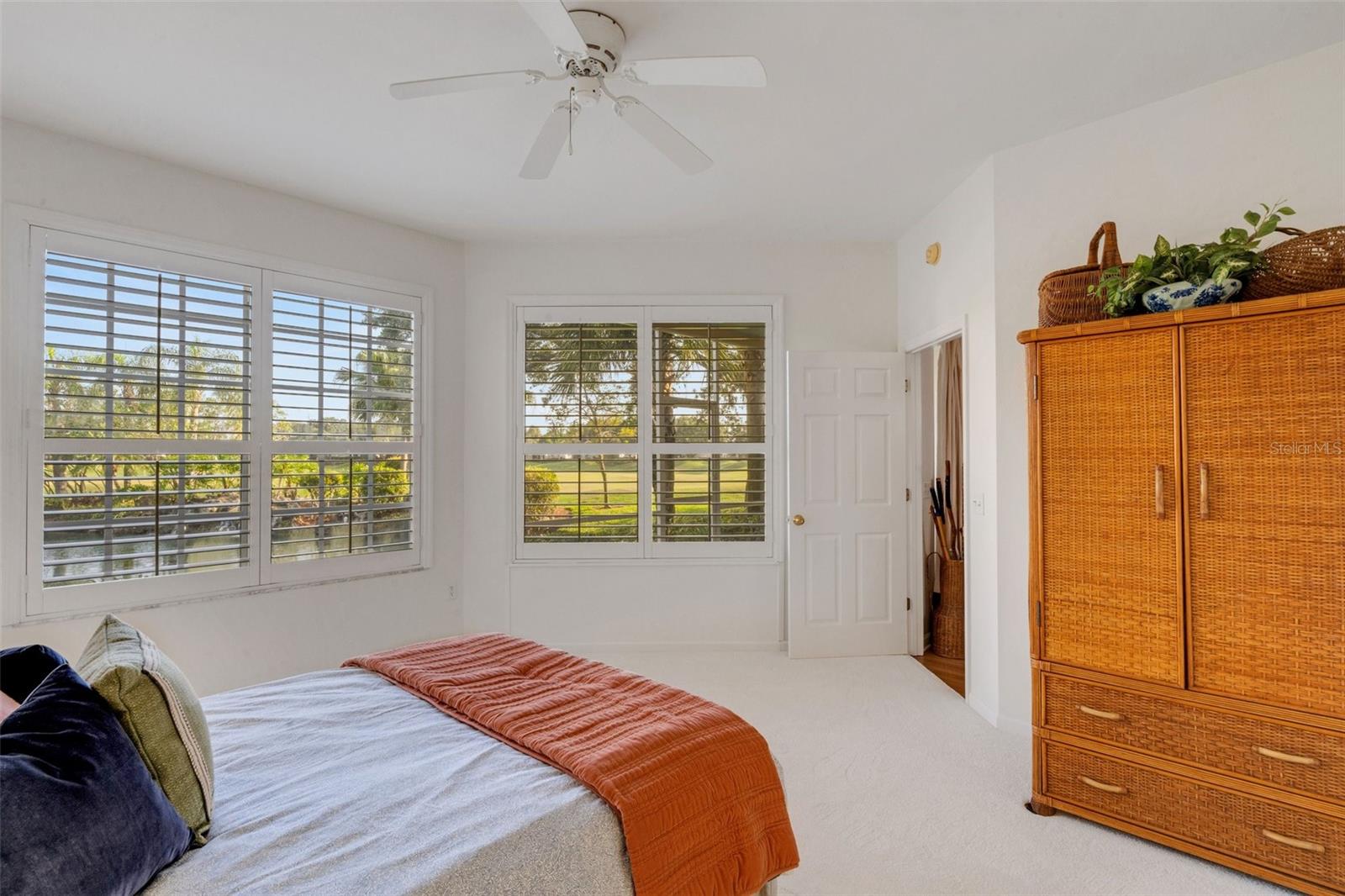 Image 20 of 61 For 351 Enclave Drive 94