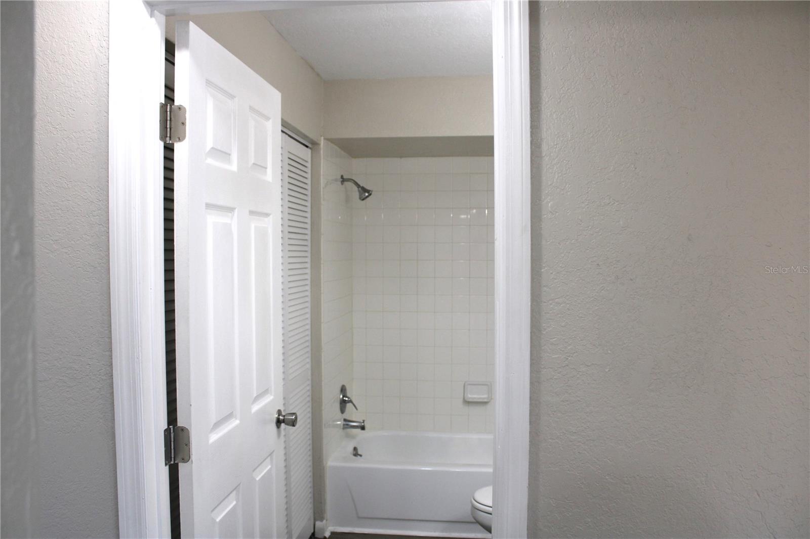 Image 23 of 40 For 3110 Harmon Lane 3112
