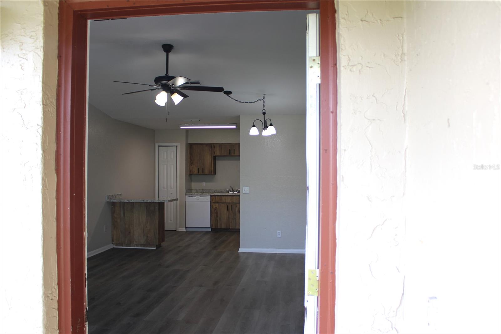 Image 4 of 40 For 3110 Harmon Lane 3112
