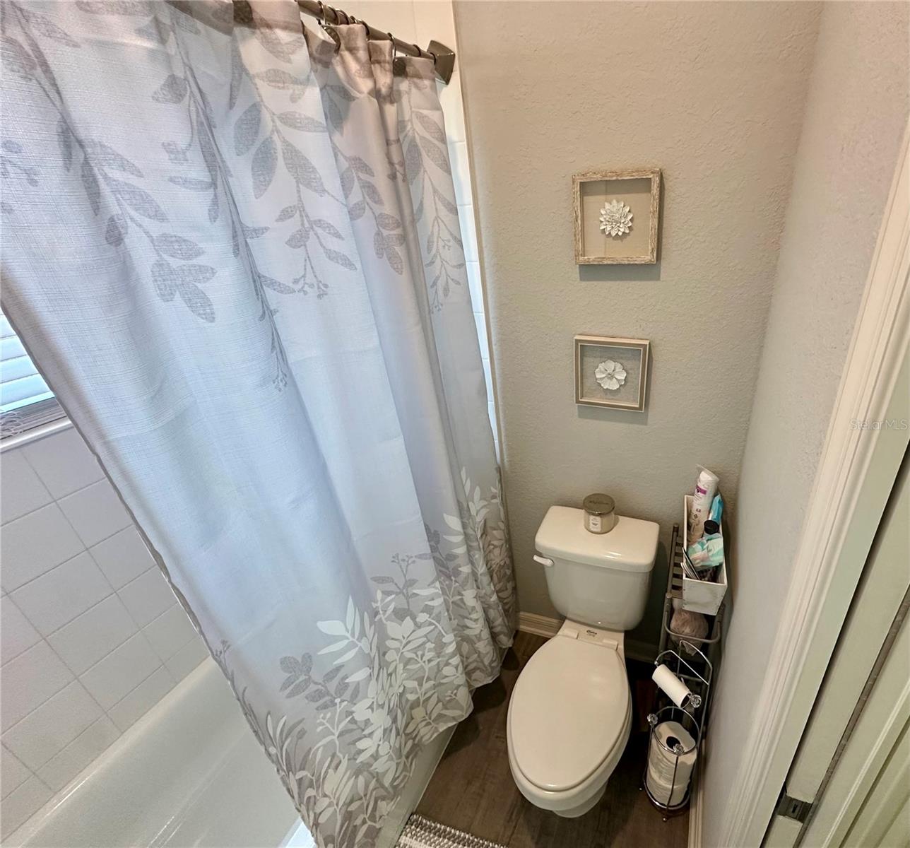 Image 43 of 48 For 832 Vienna Drive