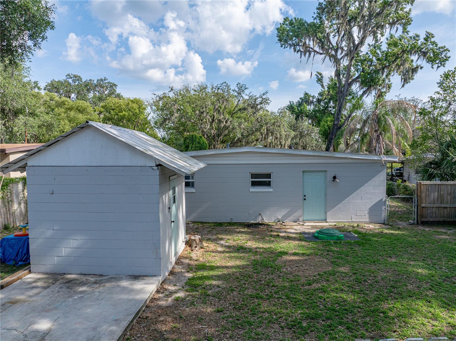 Image 38 of 55 For 1140 Seminole Trail