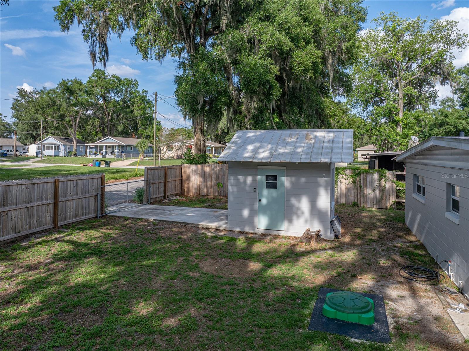 Image 39 of 55 For 1140 Seminole Trail