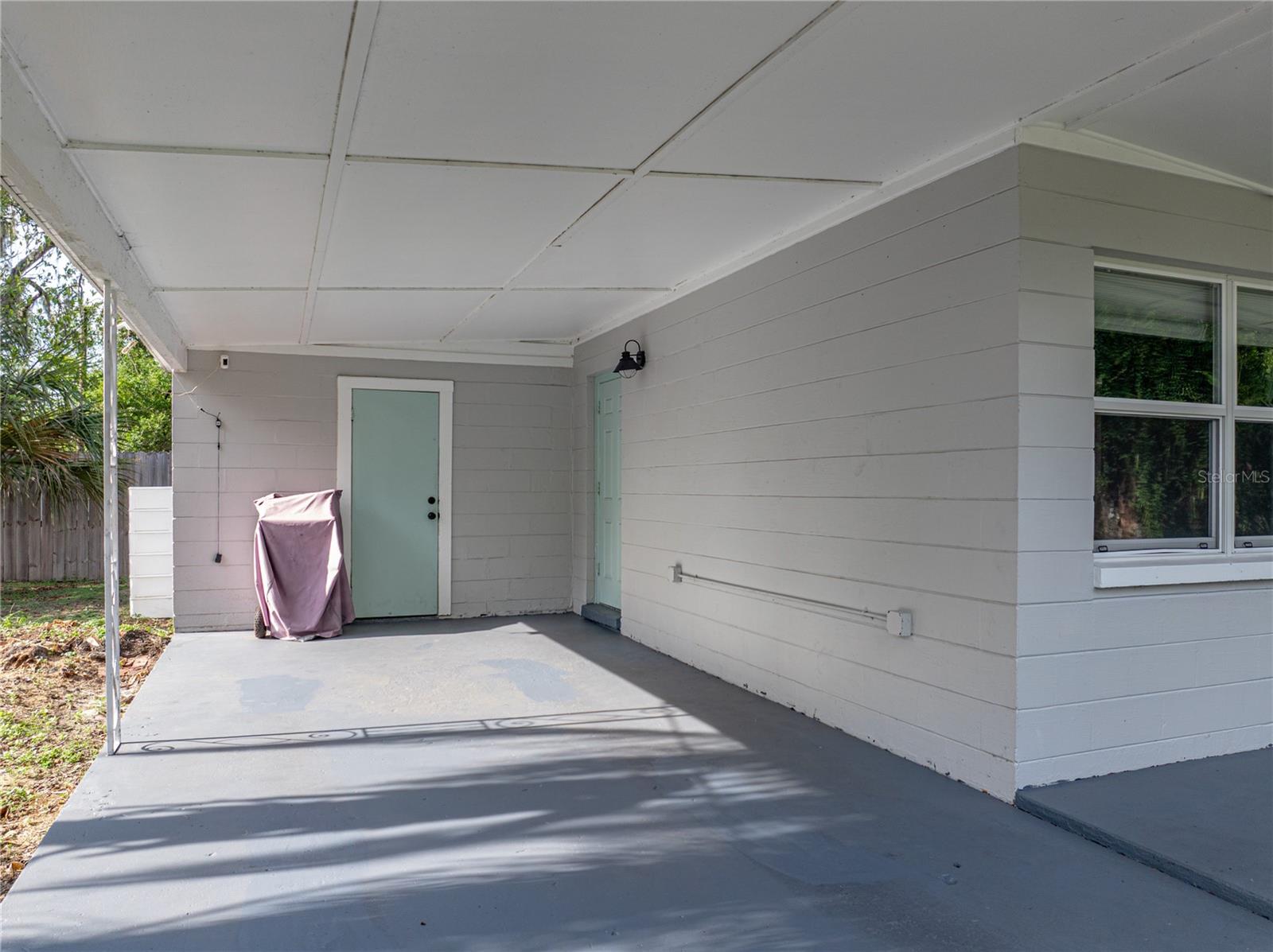 Image 44 of 55 For 1140 Seminole Trail