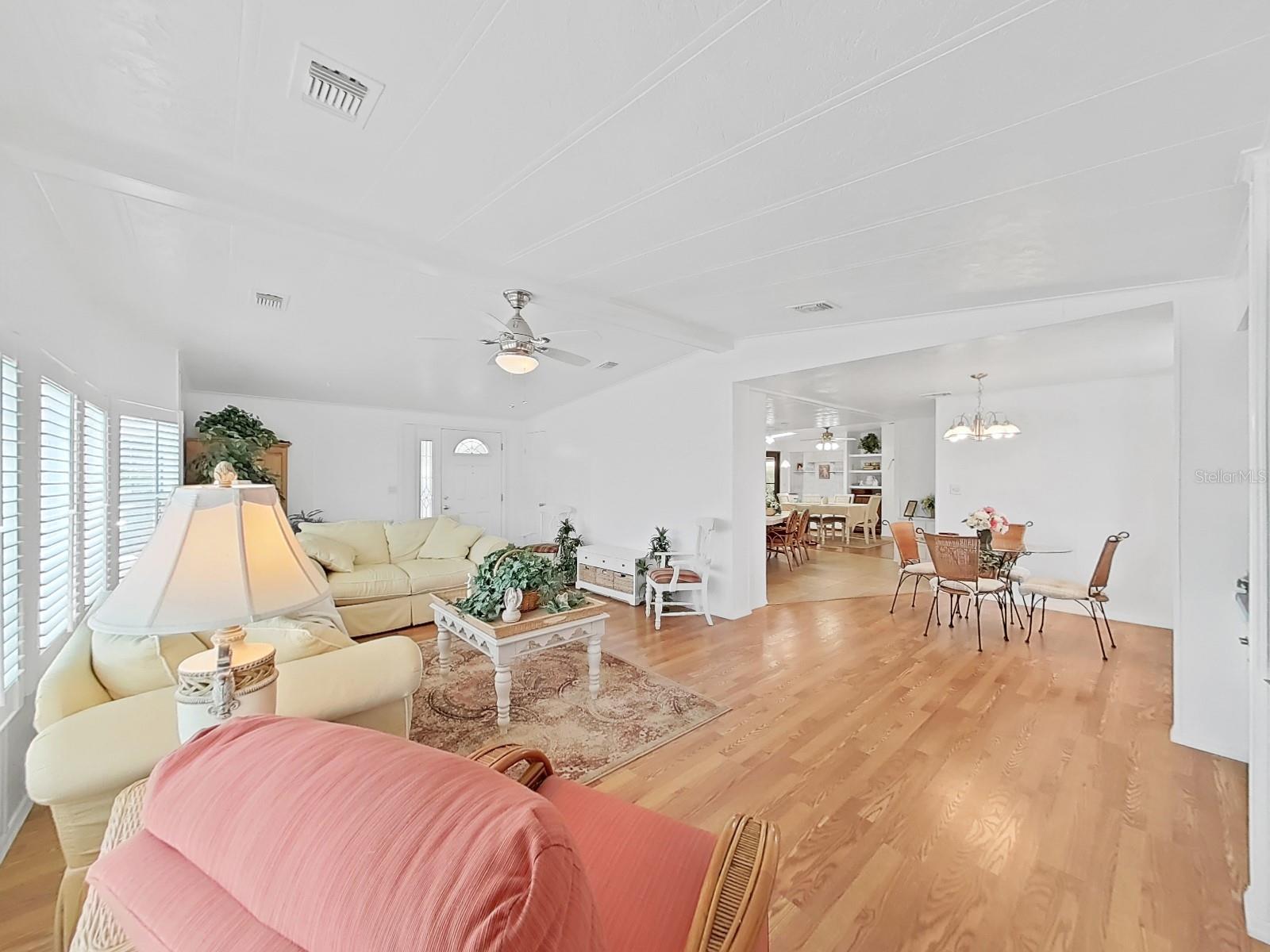 Image 15 of 53 For 4941 Foxdale Dr