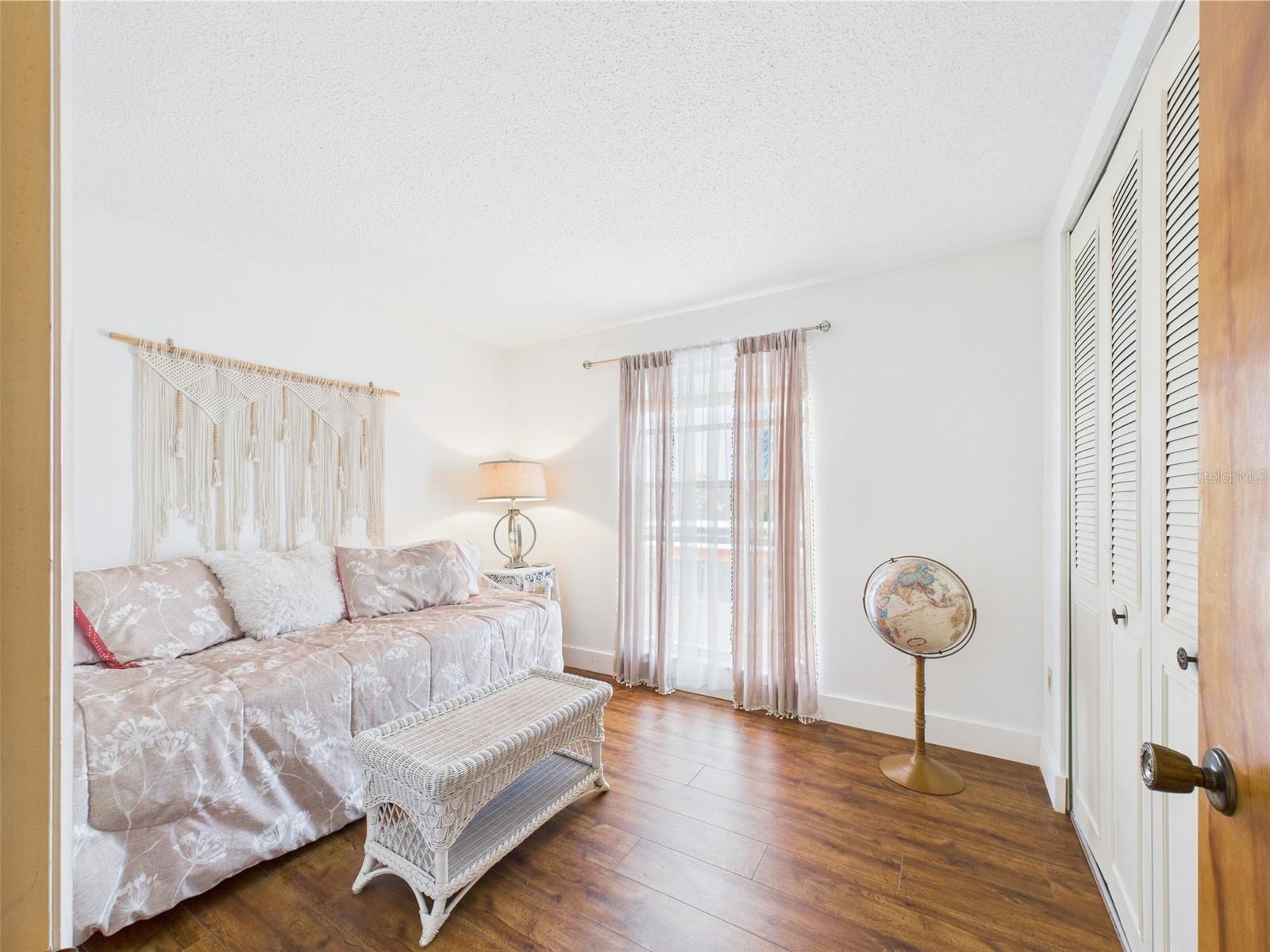 Image 17 of 51 For 2700 Bayshore Boulevard 3210