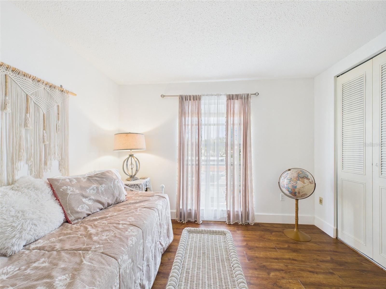 Image 19 of 51 For 2700 Bayshore Boulevard 3210