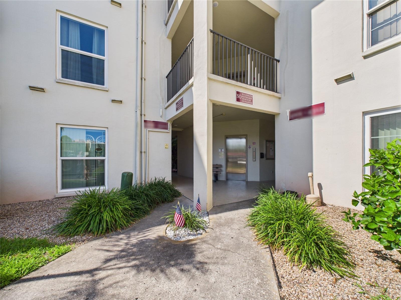 Image 50 of 51 For 2700 Bayshore Boulevard 3210