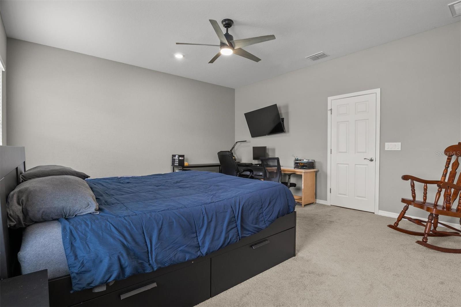 Image 23 of 48 For 1081 Sandpiper Loop