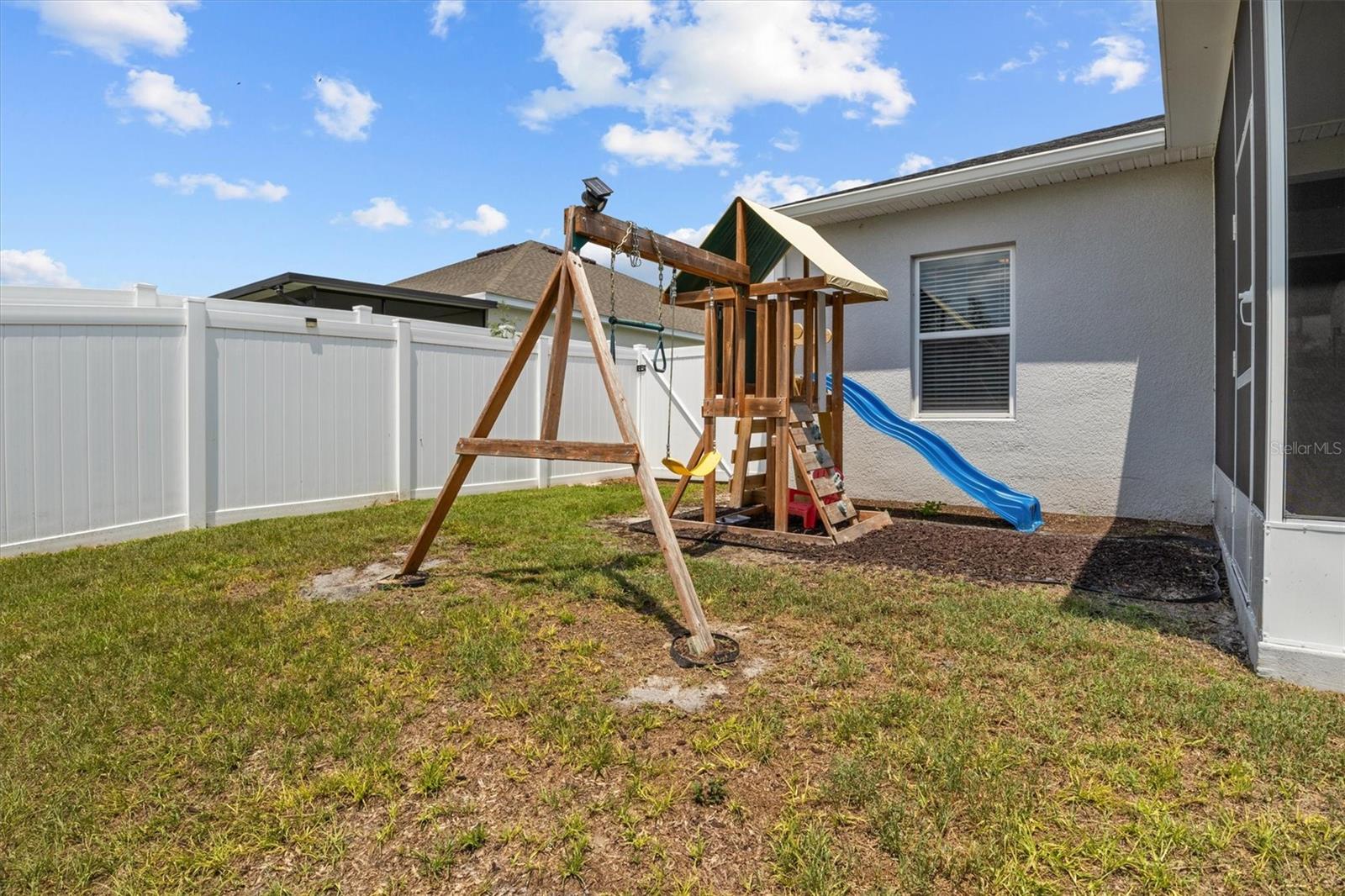 Image 36 of 48 For 1081 Sandpiper Loop