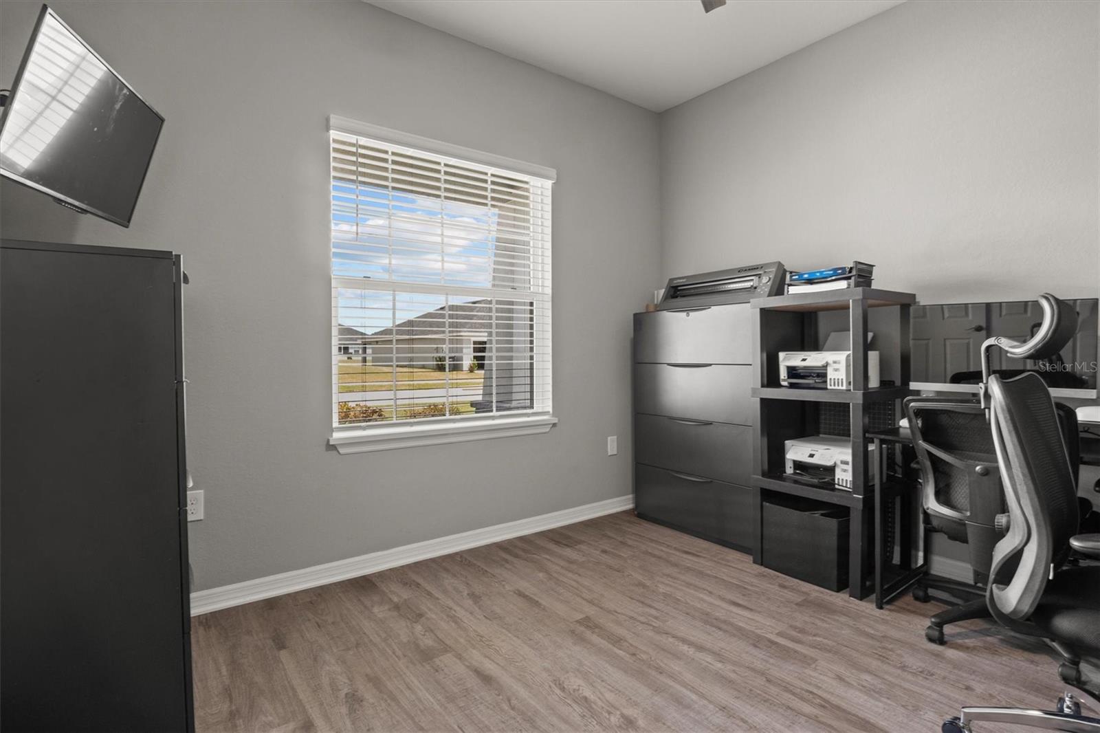 Image 4 of 48 For 1081 Sandpiper Loop