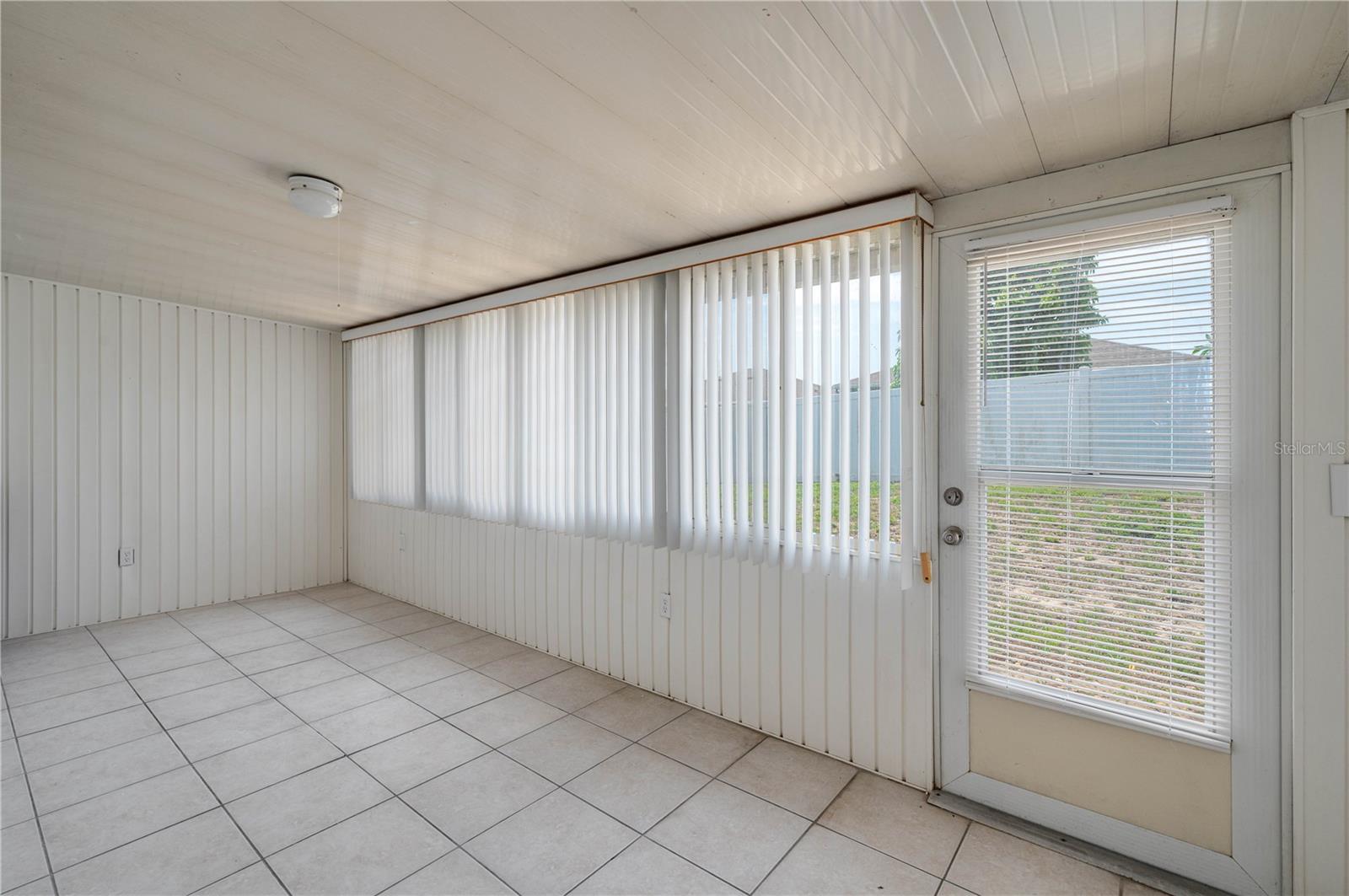 Image 12 of 18 For 299 Winter Ridge Boulevard 299