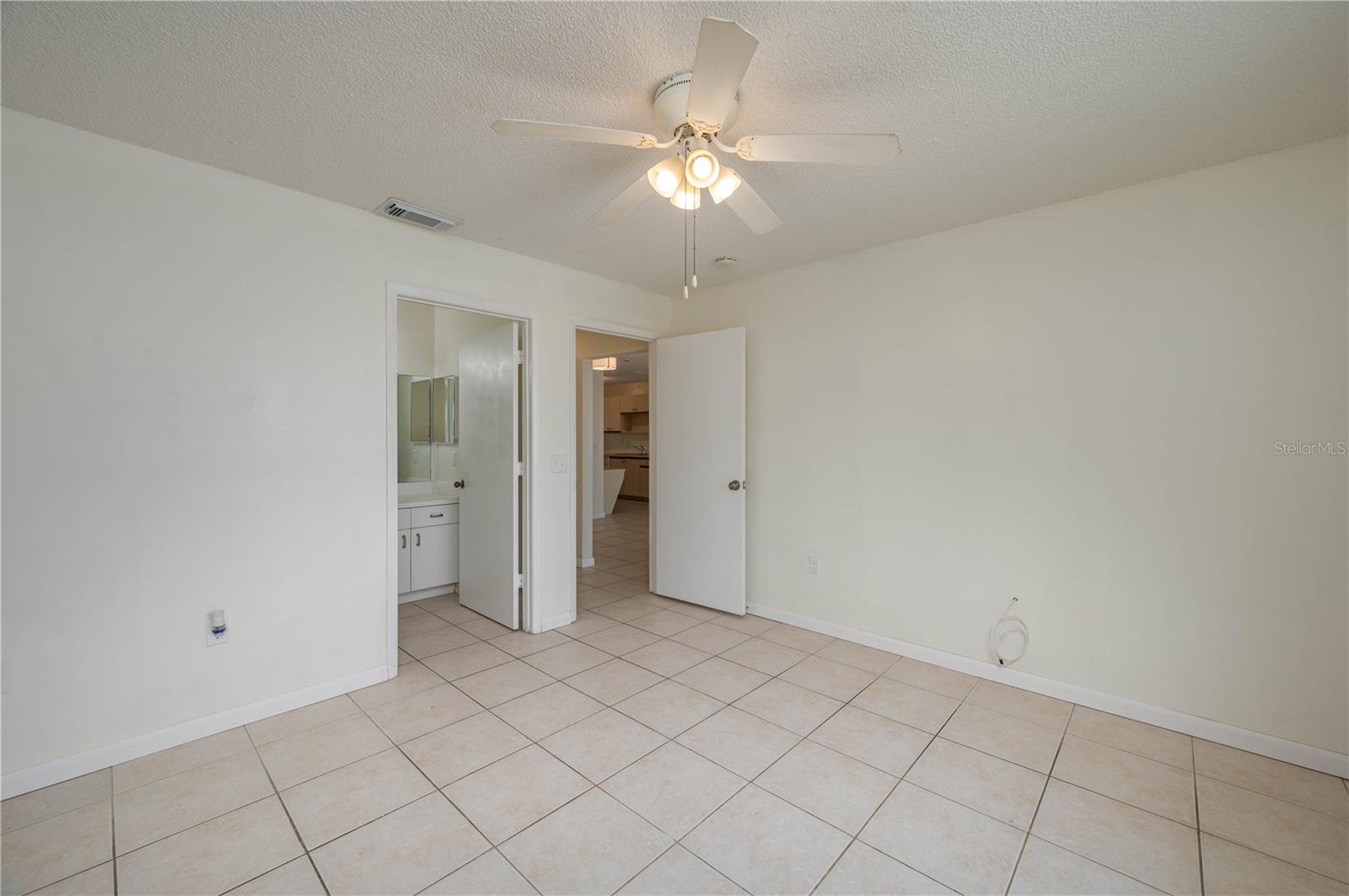 Image 4 of 18 For 299 Winter Ridge Boulevard 299