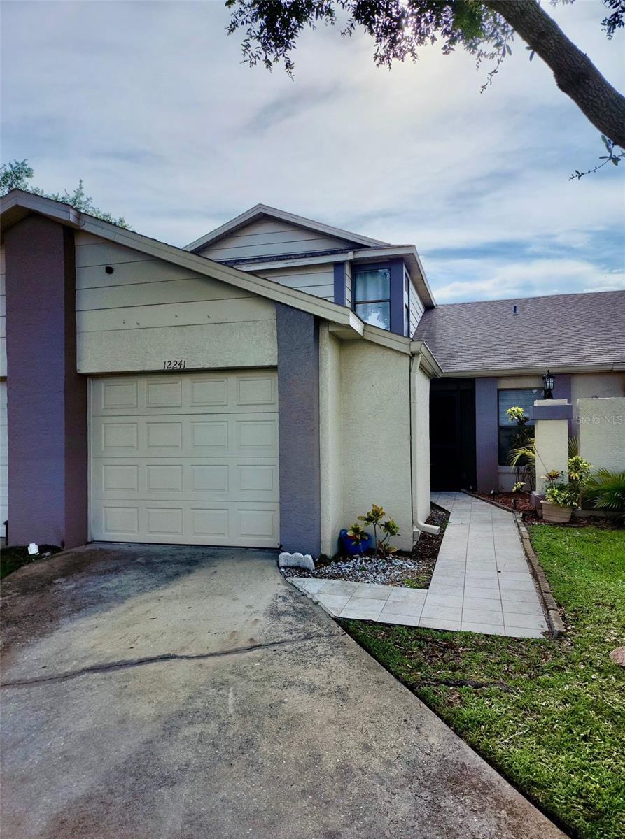 Image 3 of 31 For 12241 Augusta Woods Circle