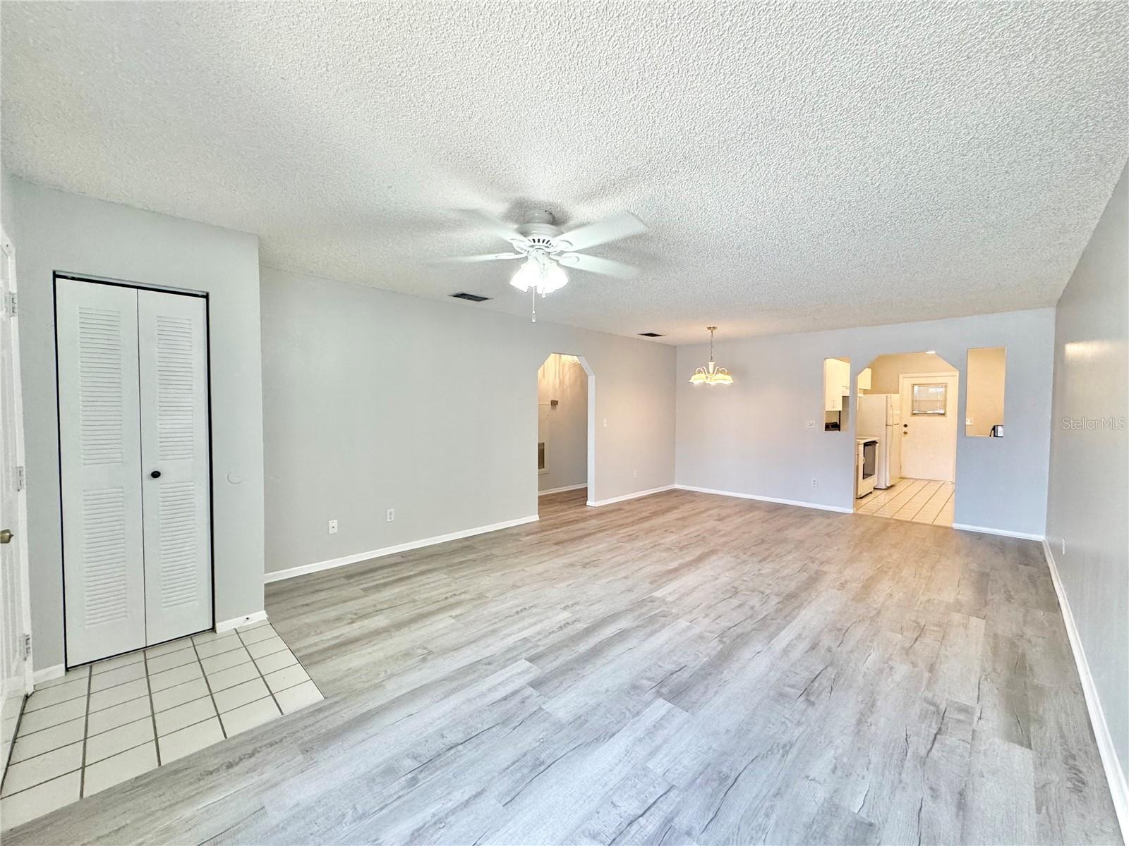 Image 2 of 40 For 615 Ridge Terrace 615