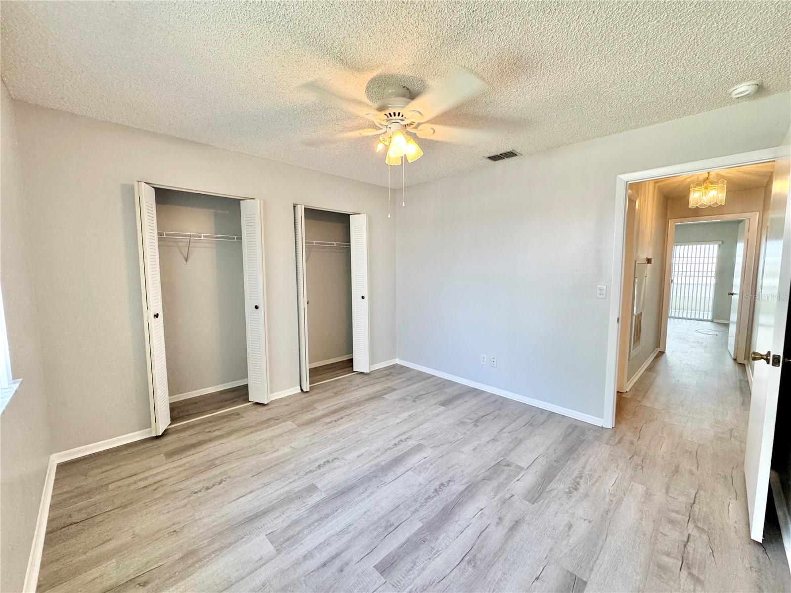 Image 20 of 40 For 615 Ridge Terrace 615