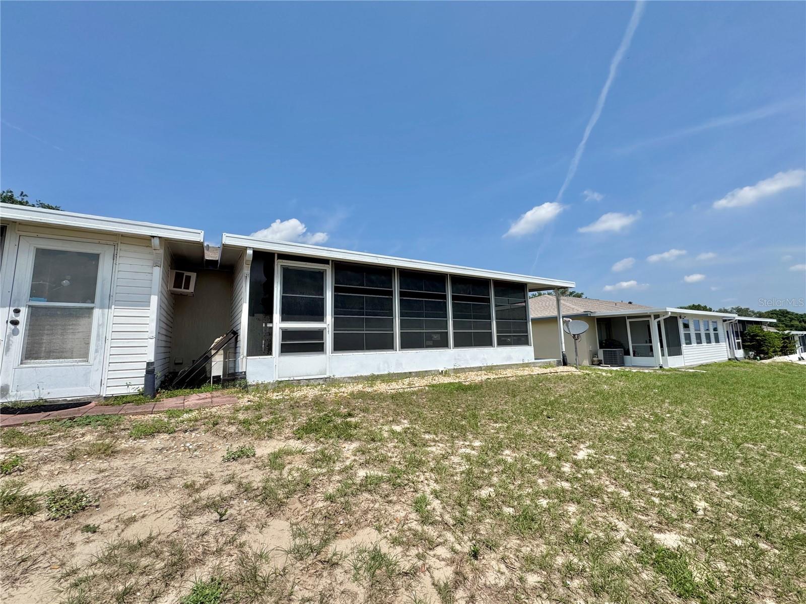 Image 27 of 40 For 615 Ridge Terrace 615