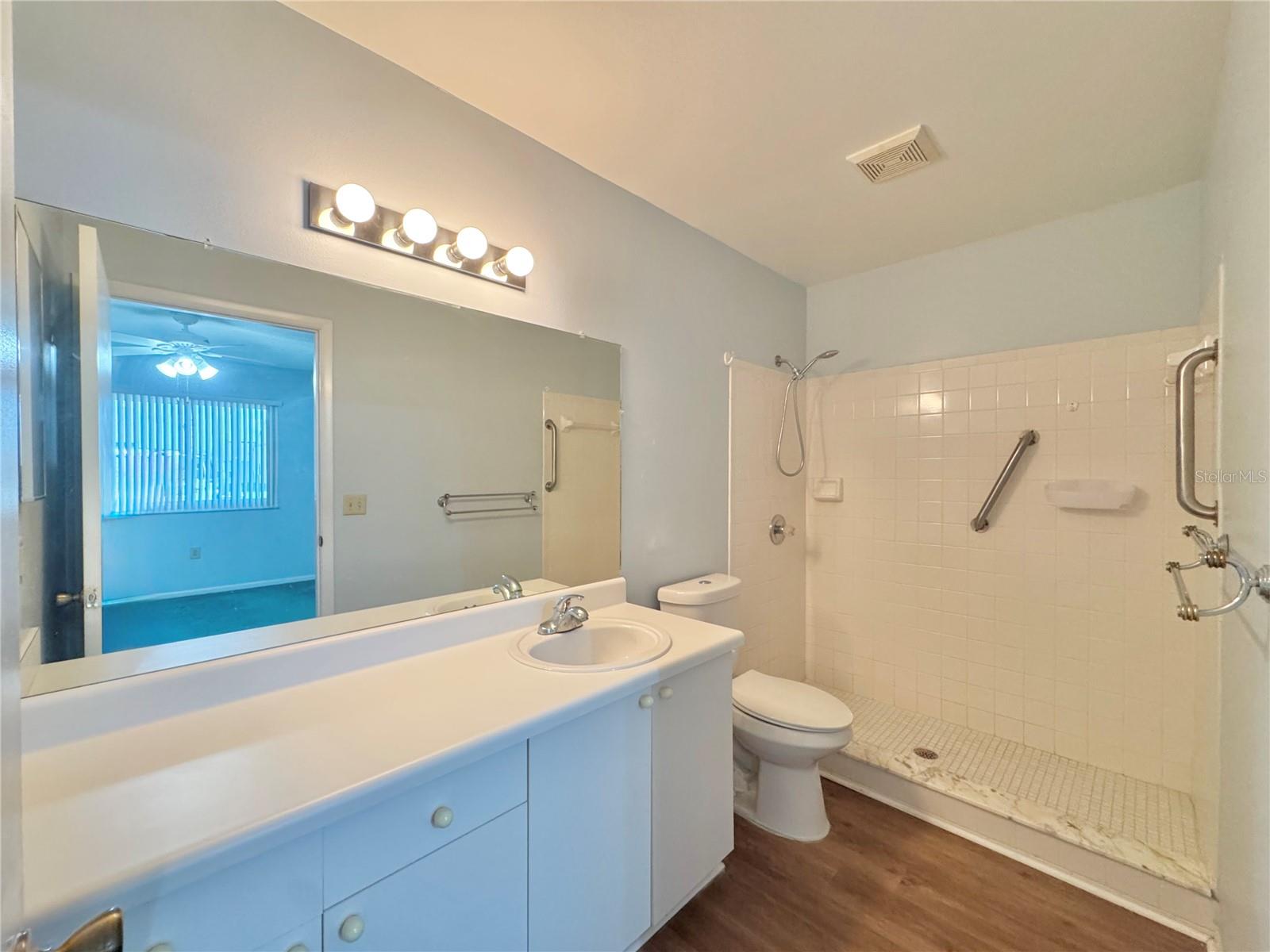 Image 13 of 35 For 254 Winter Ridge Boulevard 254