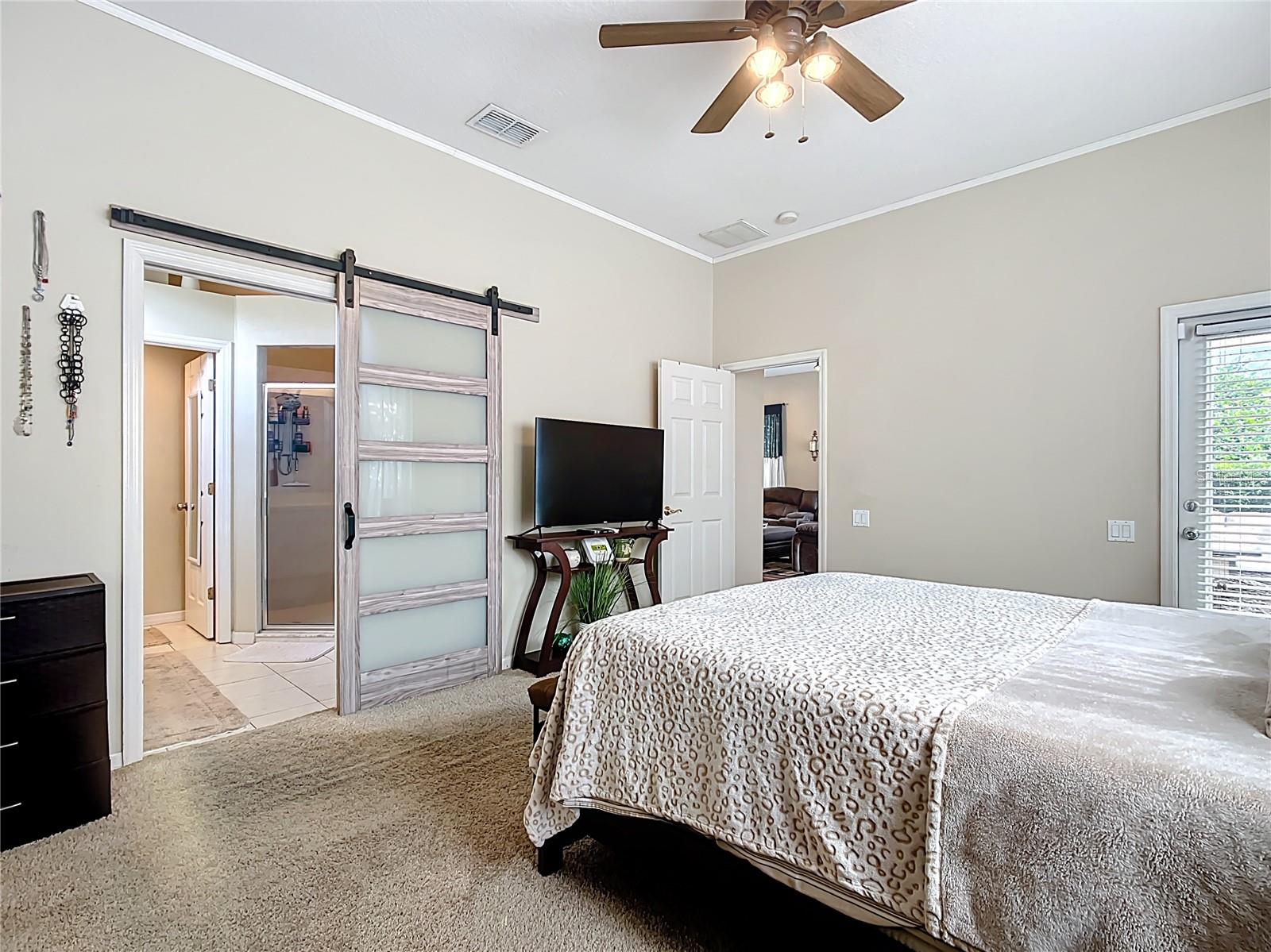 Image 21 of 48 For 380 Niblick Cir