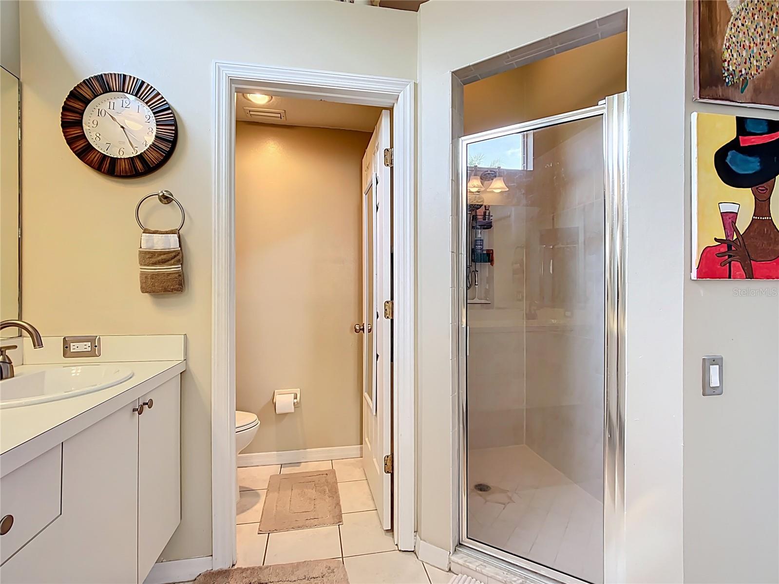 Image 23 of 48 For 380 Niblick Cir