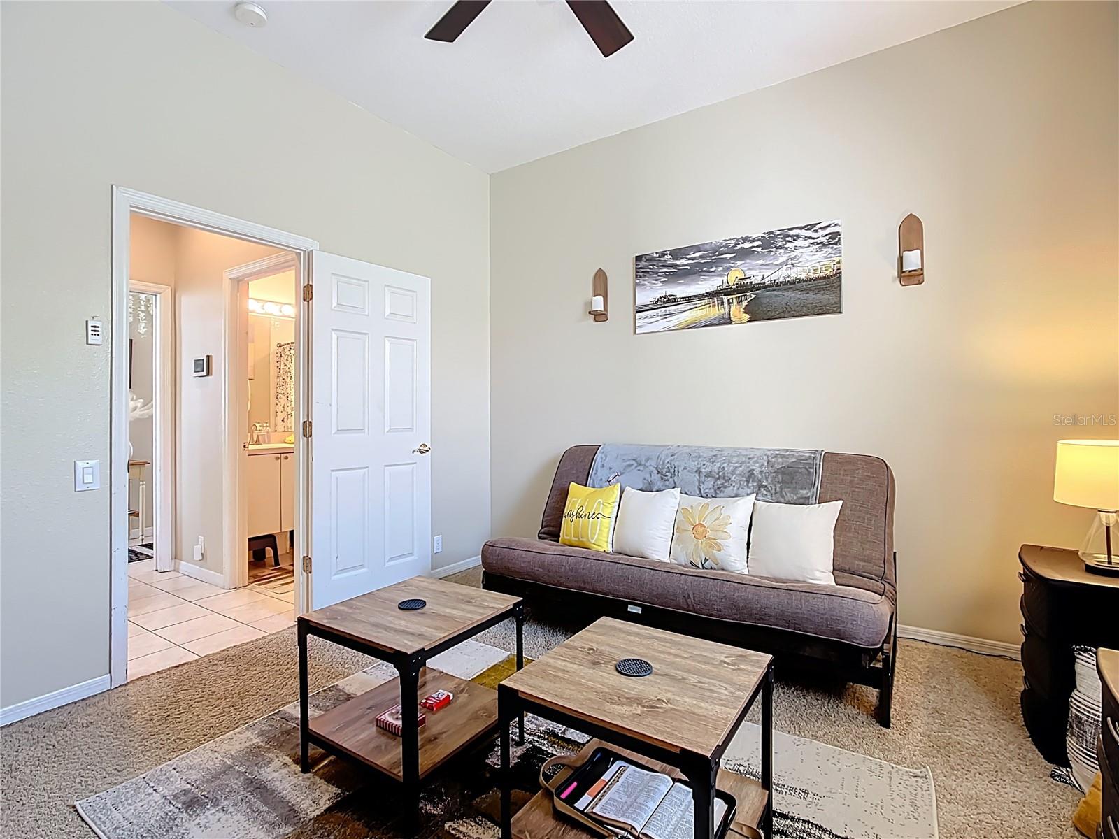 Image 25 of 48 For 380 Niblick Cir