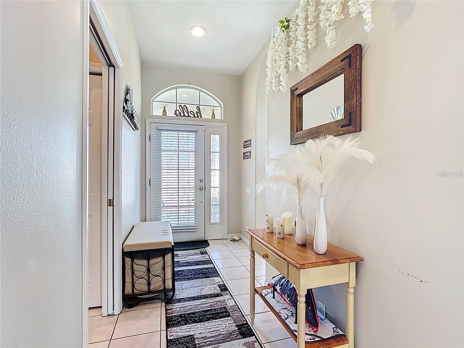 Image 5 of 48 For 380 Niblick Cir