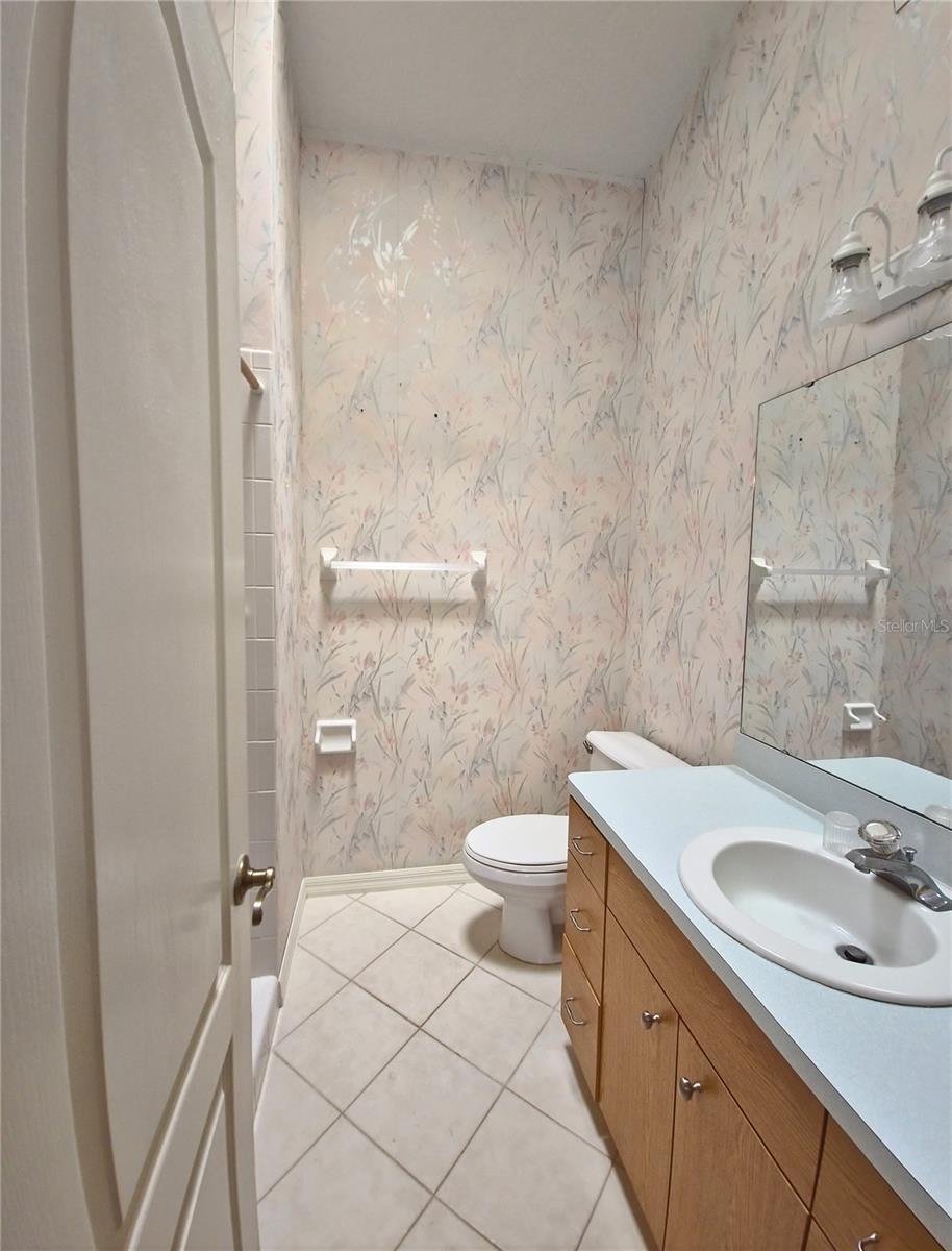 Image 13 of 21 For 2909 Pine Tree Drive