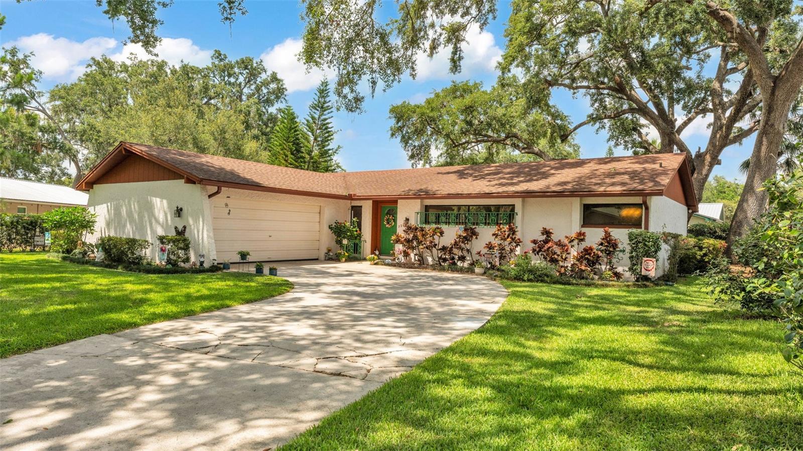 Details for 527 Duchess Drive, LAKELAND, FL 33803