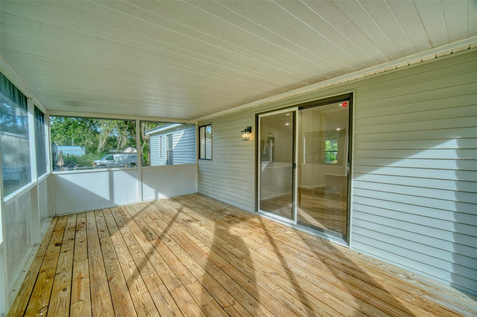 Image 18 of 32 For 4336 Portage Drive