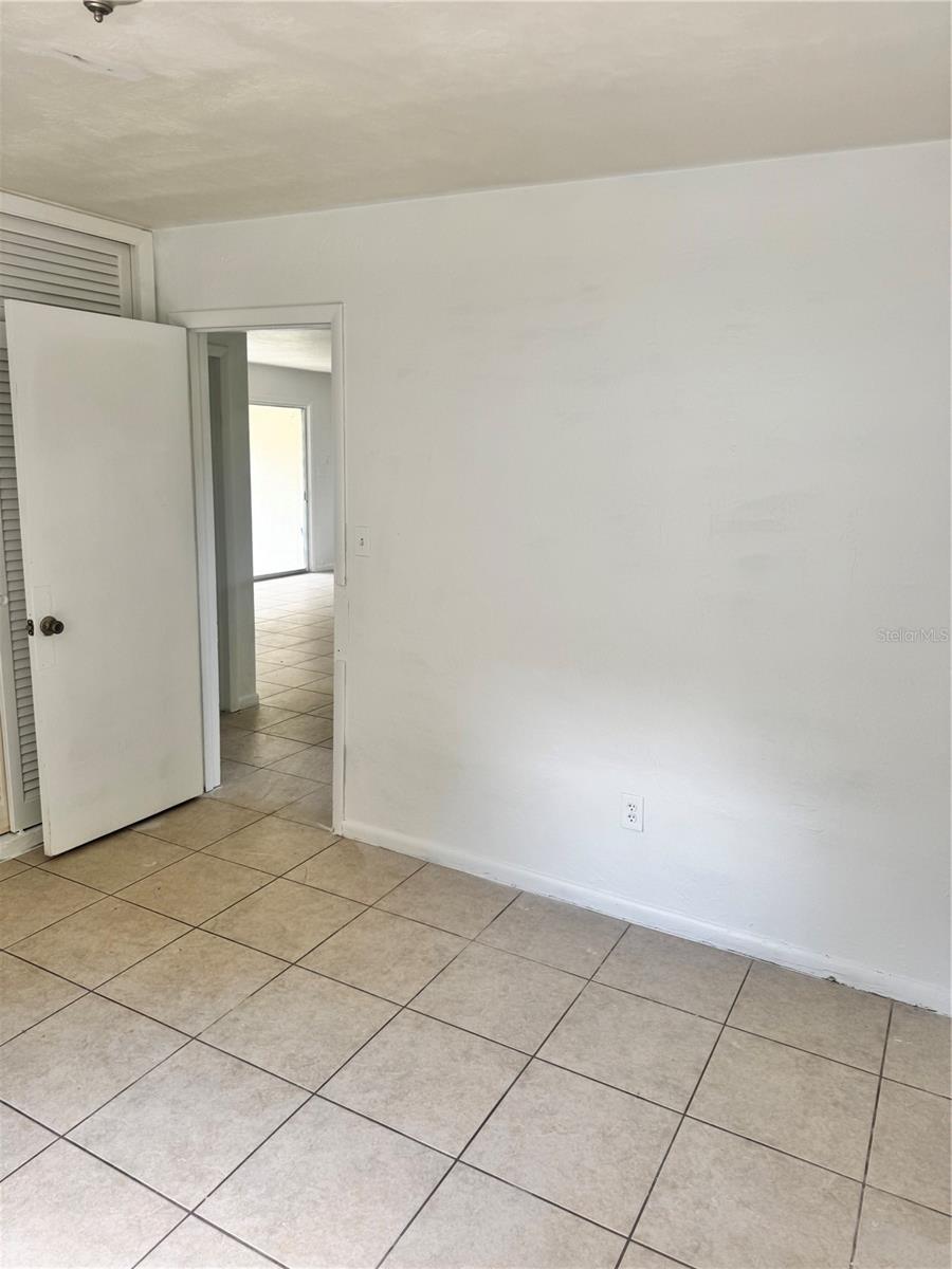 Image 12 of 41 For 21077 Gertrude Avenue