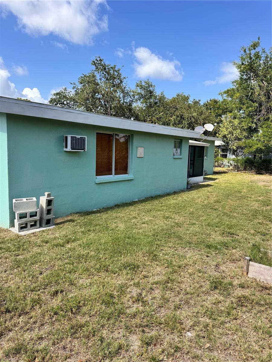 Image 3 of 41 For 21077 Gertrude Avenue