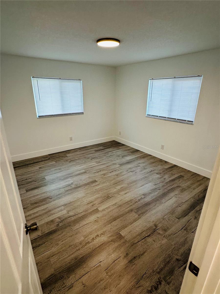 Image 12 of 15 For 655 Sanford Street