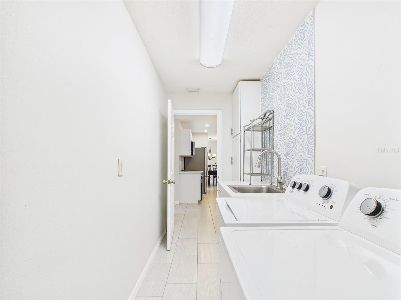 Image 42 of 100 For 14191 25th Avenue