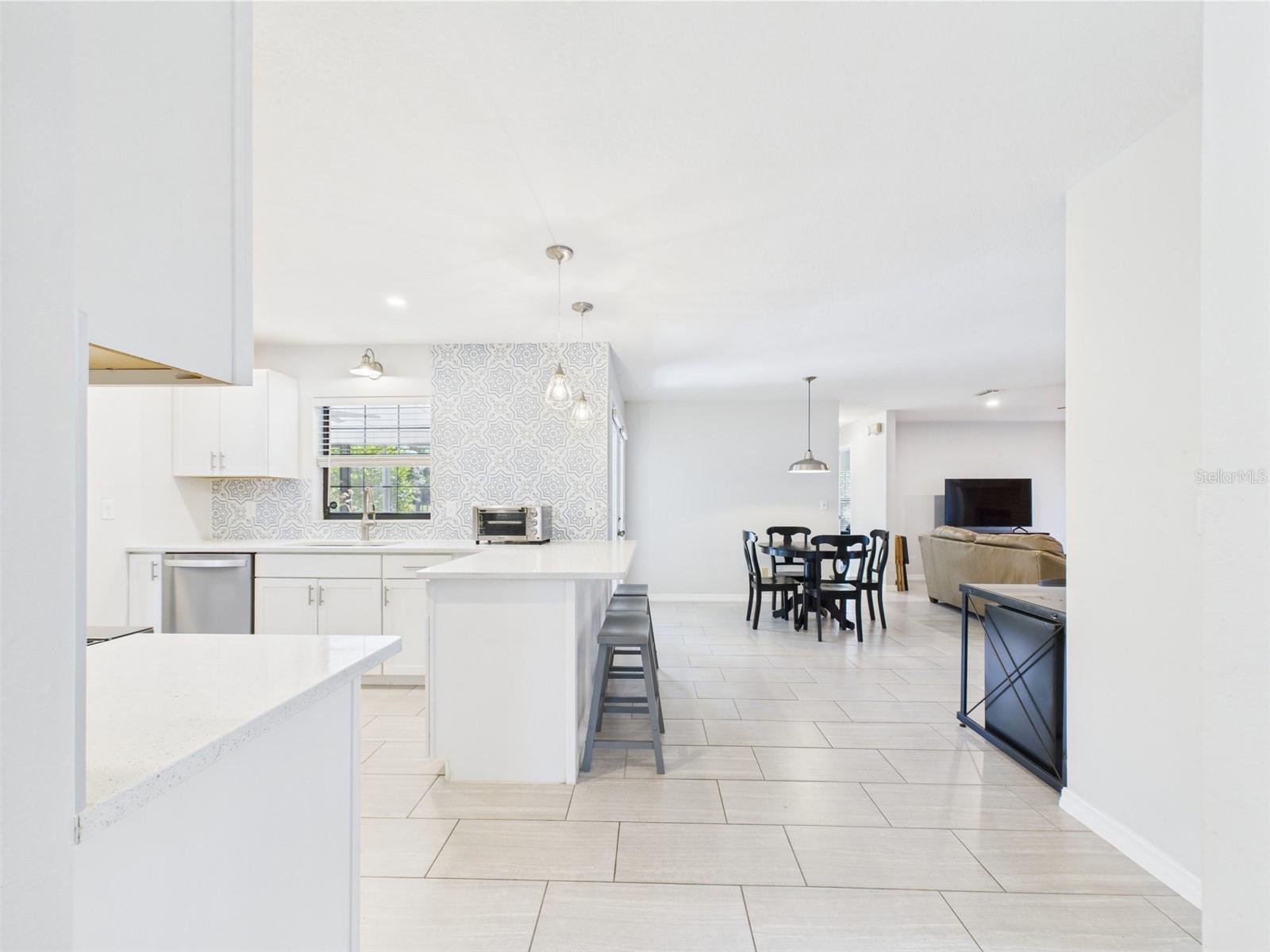 Image 65 of 100 For 14191 25th Avenue