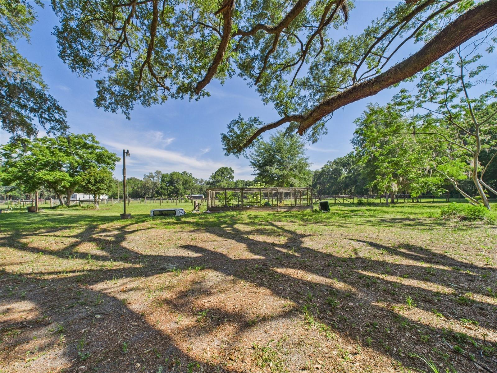 Image 81 of 100 For 14191 25th Avenue
