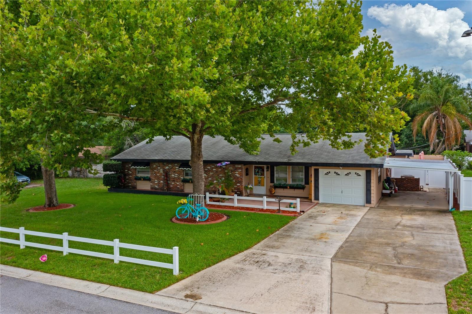 Details for 1491 Avenue F Ne, WINTER HAVEN, FL 33881