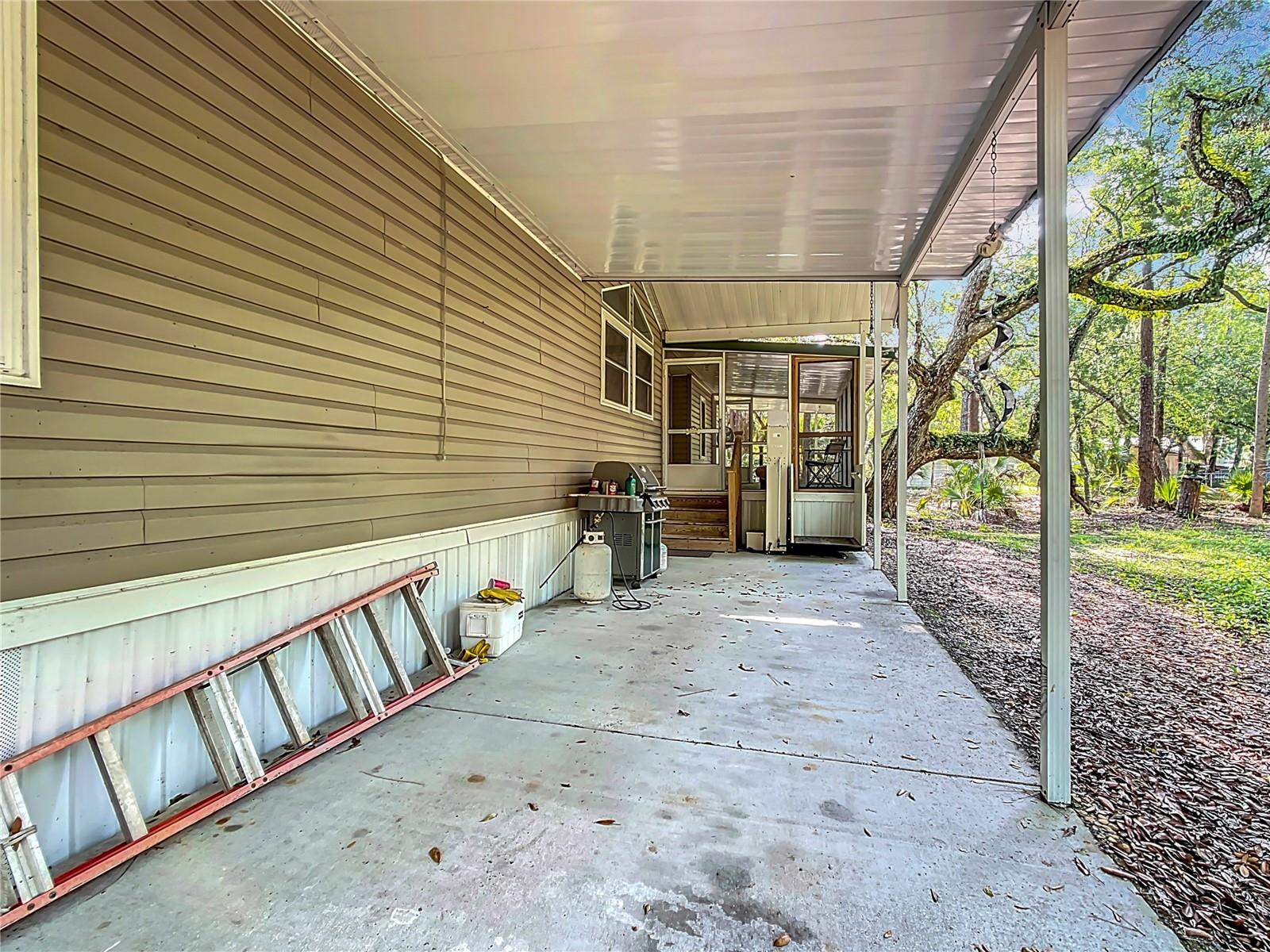 Image 31 of 43 For 10601 Fort Gardner Road