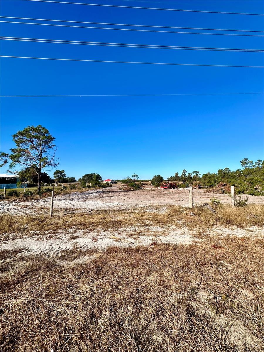Image 18 of 20 For  Hwy 60 E 