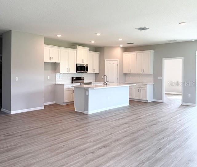 Image 5 of 14 For 4542 San Lorenzo Drive