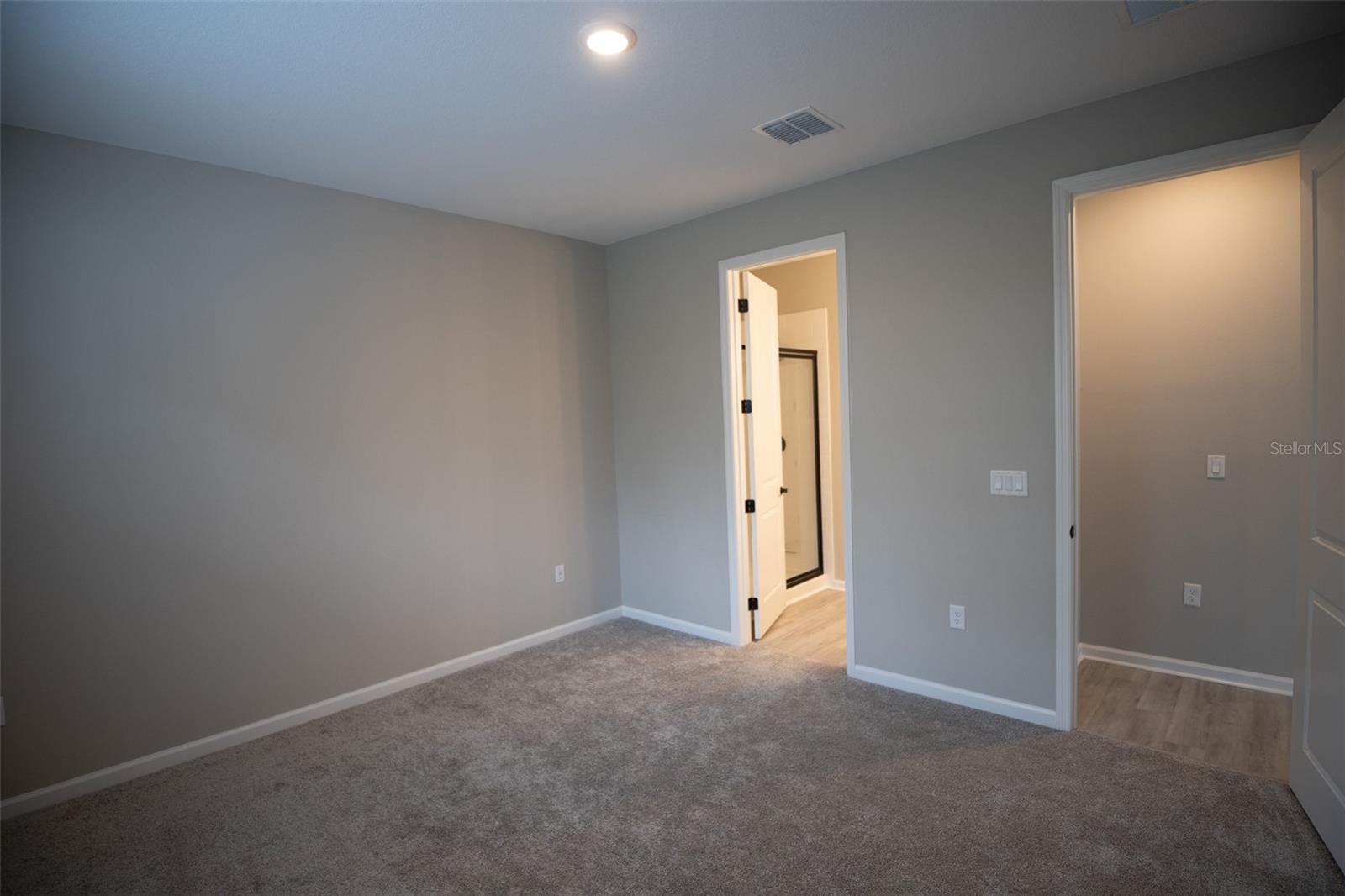 Image 3 of 9 For 2865 Cathy Boulevard