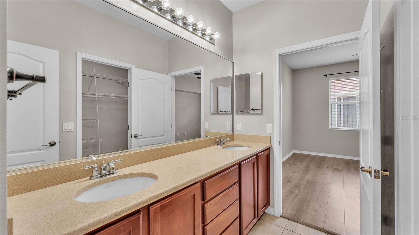 Image 17 of 41 For 6528 Sedgeford Drive