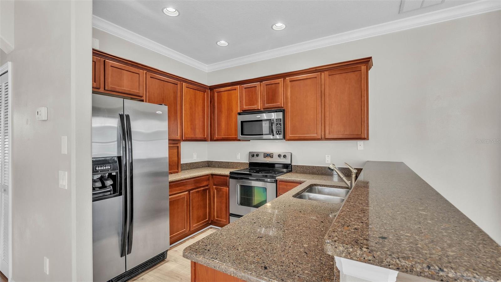 Image 8 of 41 For 6528 Sedgeford Drive