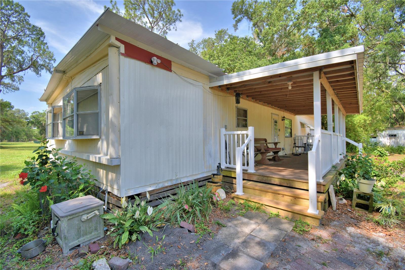 Image 4 of 59 For 4747 Deeson Road