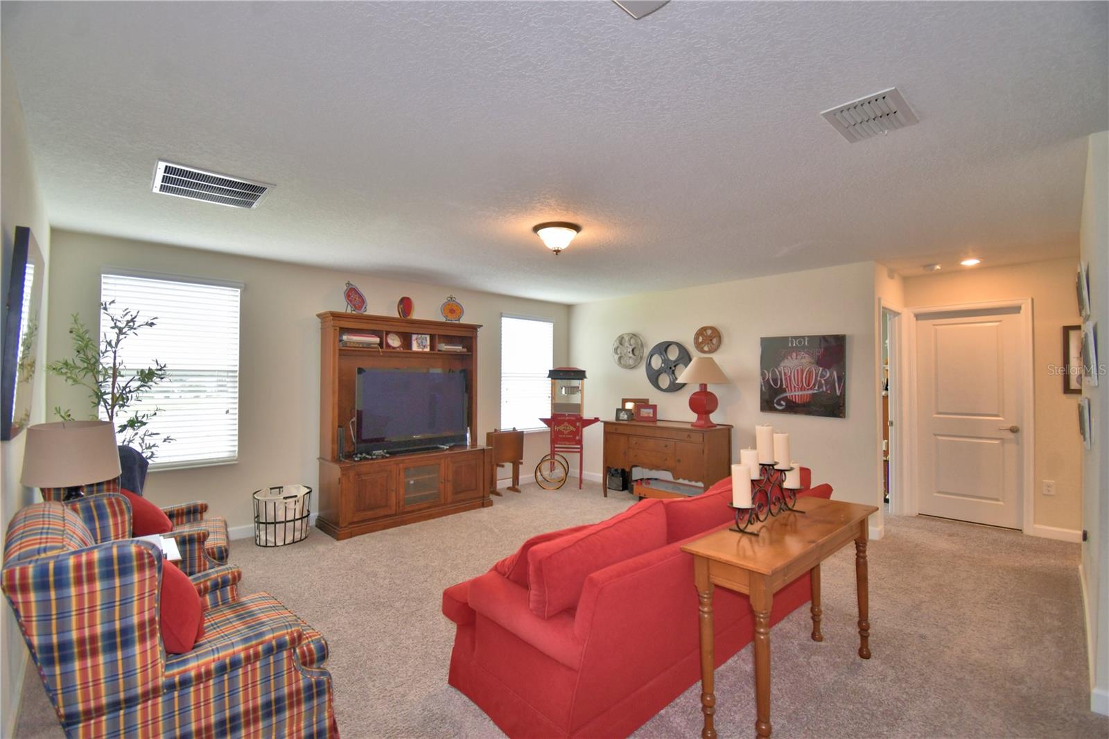 Image 36 of 82 For 1433 Bunker Drive
