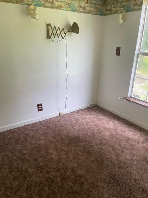 Image 12 of 14 For 10932 Rockridge Road