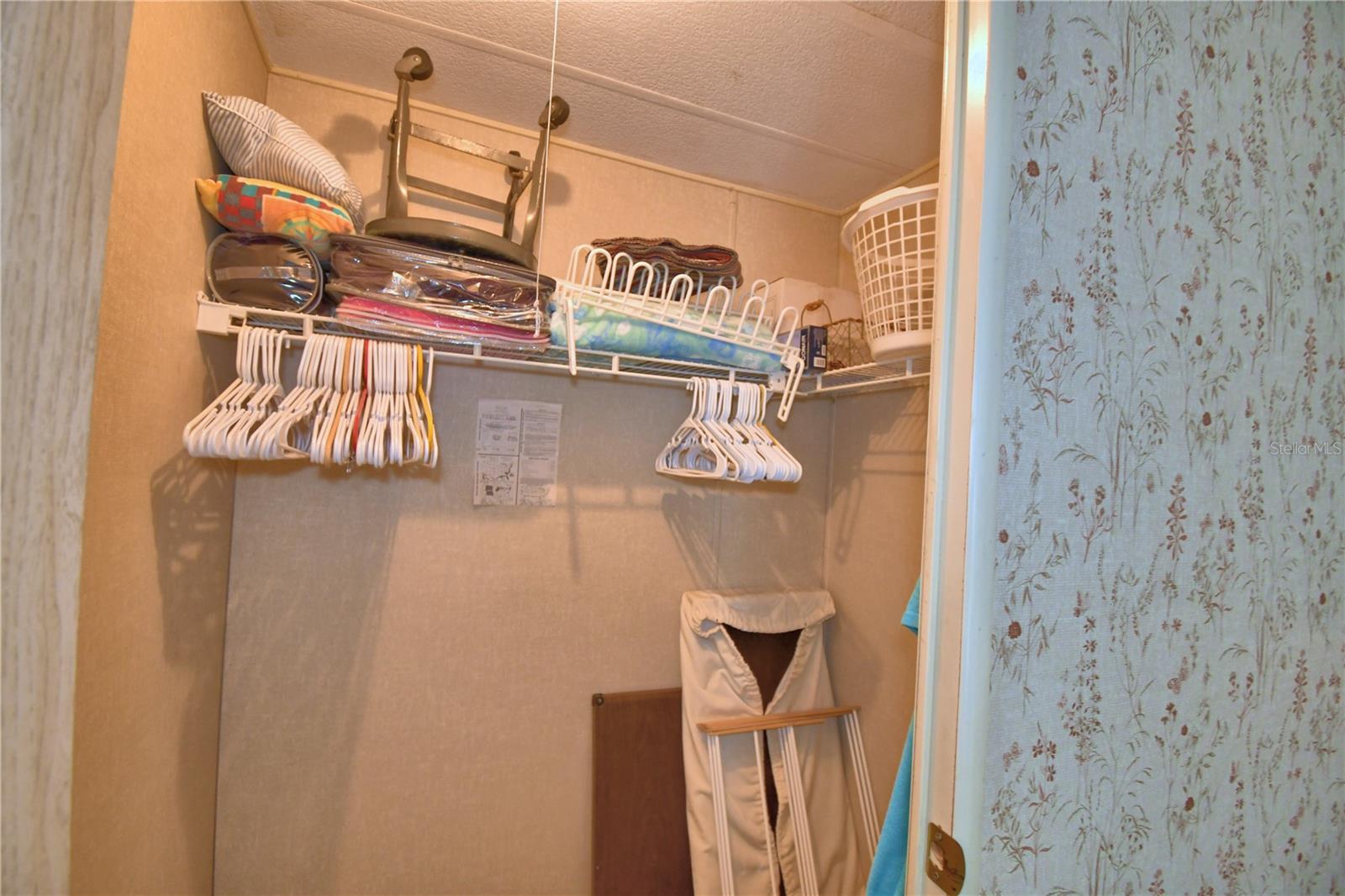 Image 31 of 65 For 4530 Redwood Street