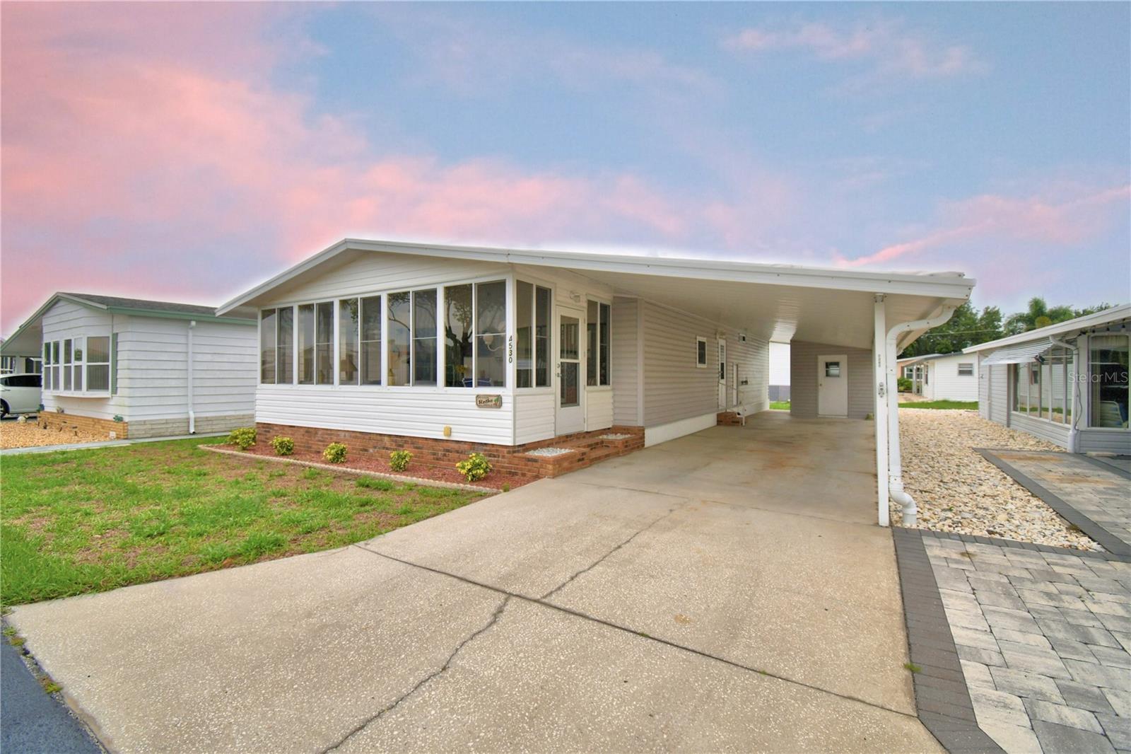 Image 4 of 65 For 4530 Redwood Street